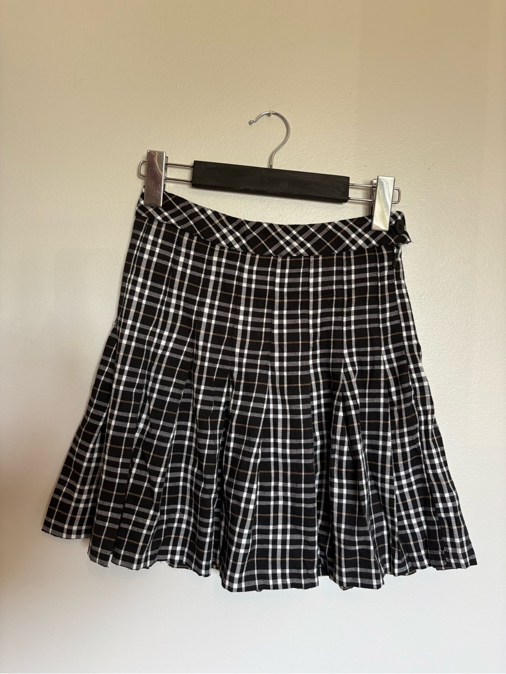 ardene tartan pleated skirt